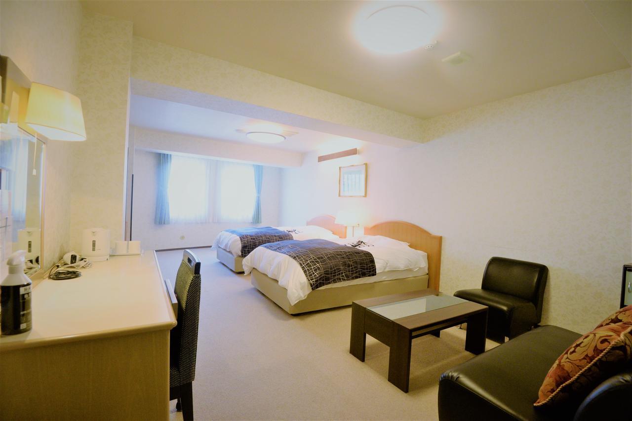 เอพีเอ โฮเทล ซากามิฮาระ โคบูชิ-เอกิมาเอะ Hotel ภายนอก รูปภาพ